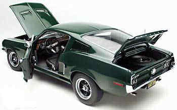 AUTOart Mustang model - Opening Doors, Hood and Trunk