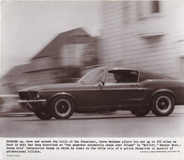 Steve McQueen (as Frank Bullitt) manouvers his 
Mustang Fastback through the streets of San Francisco 
at speeds of up to 140 mph.