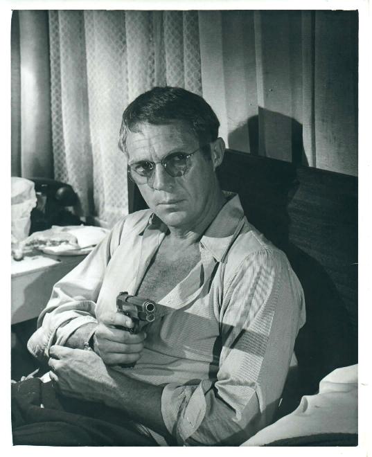 Steve McQueen (as Doc McCoy).