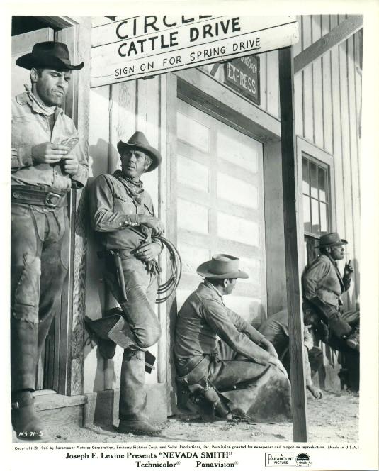 Max (McQueen) prepares to bungle robbery and get sent to jail on purpose.