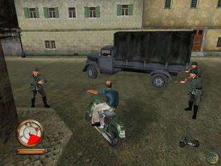 Virgil Hilts escapes through the town